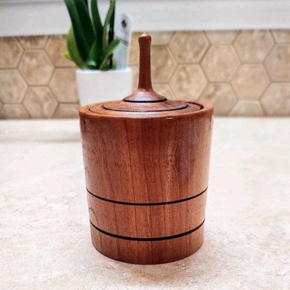Wood Hand Turned Trinket Holder & Lid/Lid Also Toy Top Spinner - Picture 1 of 10